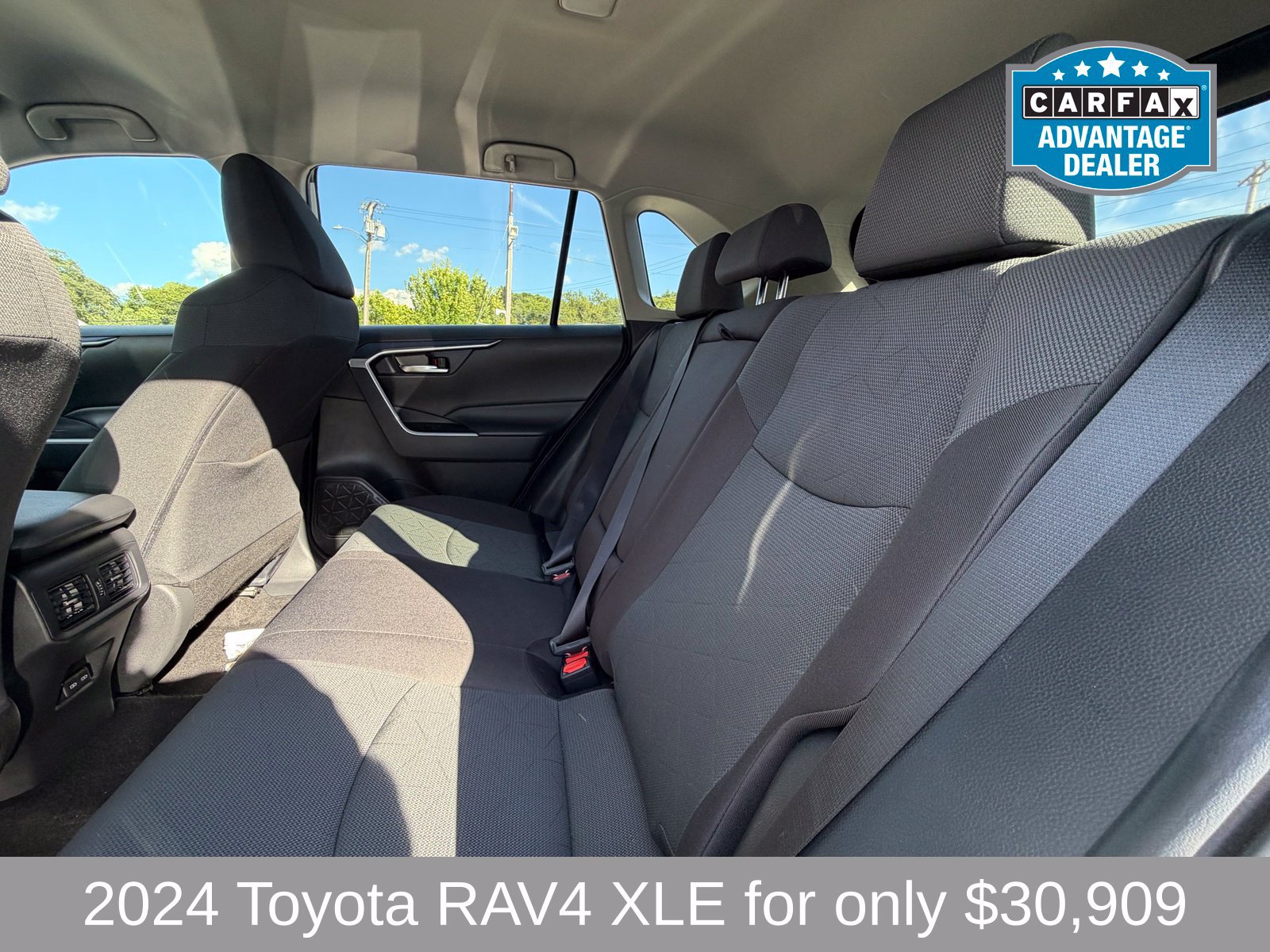 Used 2024 Toyota RAV4 XLE w/ Weather Package AWD/4WD image 7