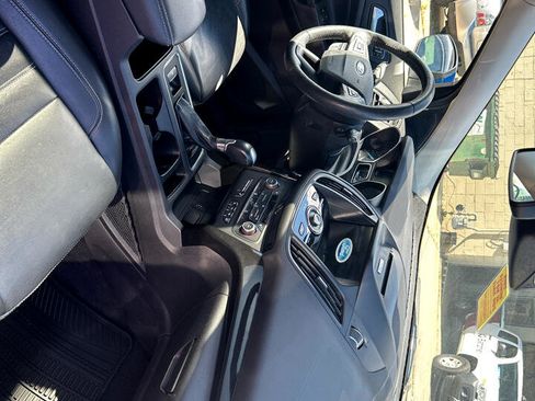 Used 2017 Ford Escape Titanium w/ Equipment Group 301A image 3