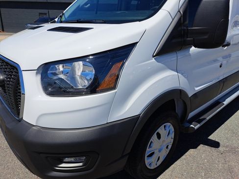 Used 2025 Ford Transit 250 Low Roof w/ Exterior Upgrade Package RWD image 27