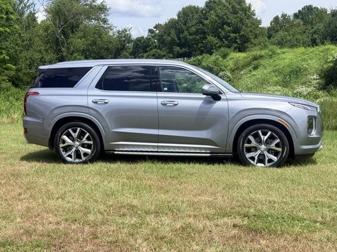 Used 2021 Hyundai Palisade Limited FWD image 6