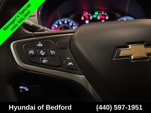 Used 2022 Chevrolet Equinox LT FWD image 14