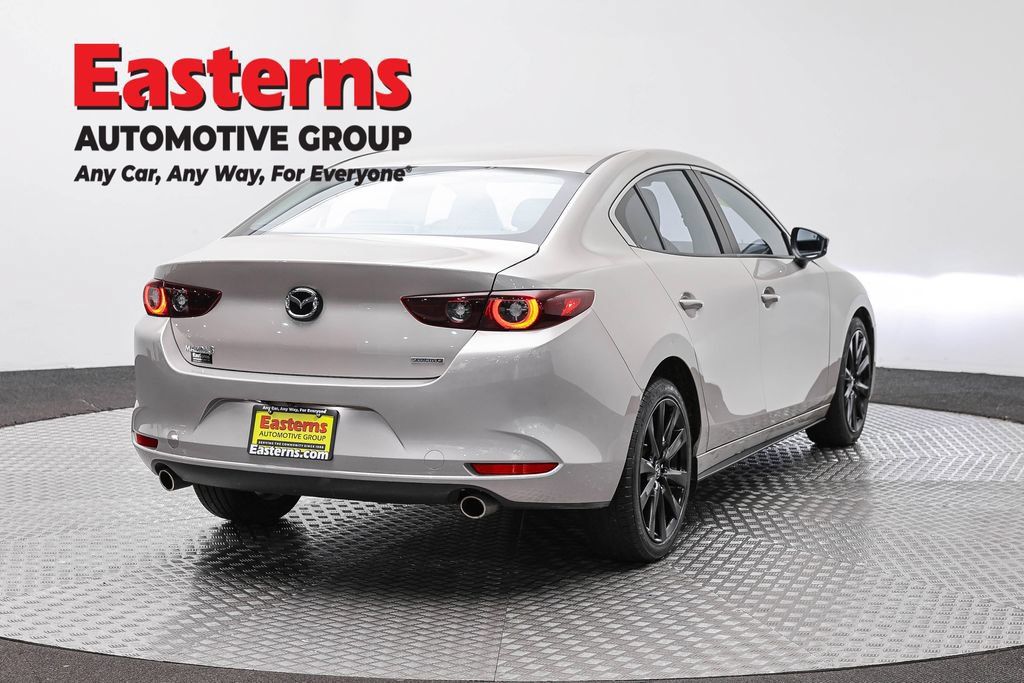 Used 2024 MAZDA MAZDA3 s FWD image 7