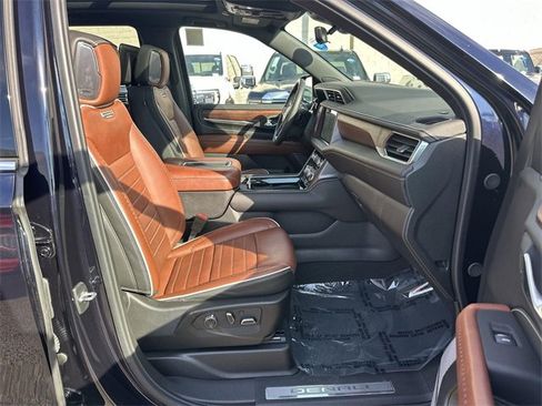 Used 2024 GMC Yukon Denali Ultimate image 28