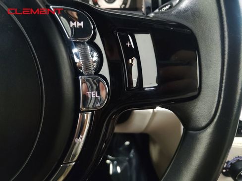 Used 2014 Rolls-Royce Wraith image 13