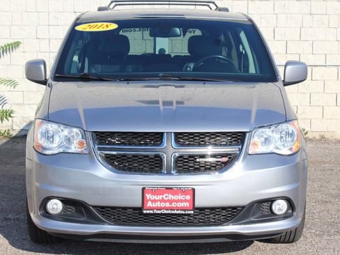Used 2018 Dodge Grand Caravan SXT image 8