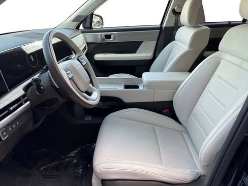 Used 2025 Hyundai Santa Fe Calligraphy FWD image 10
