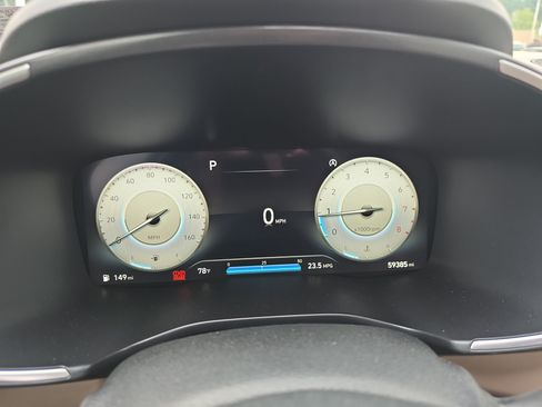 Used 2021 Hyundai Santa Fe Limited FWD image 24
