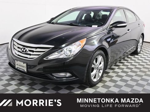 Used 2012 Hyundai Sonata Limited FWD image 1