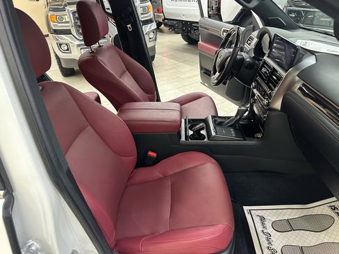 Used 2022 Lexus GX 460 Premium image 42