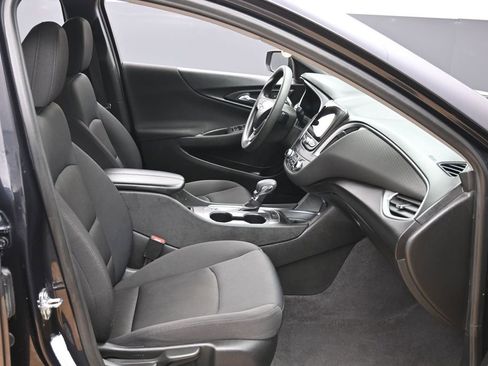 Used 2023 Chevrolet Malibu LT FWD image 35