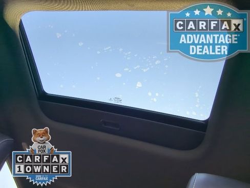 Used 2023 Jeep Grand Cherokee L Laredo image 12