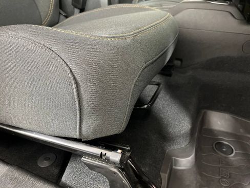 Used 2024 Jeep Wrangler Unlimited Sport AWD/4WD image 6
