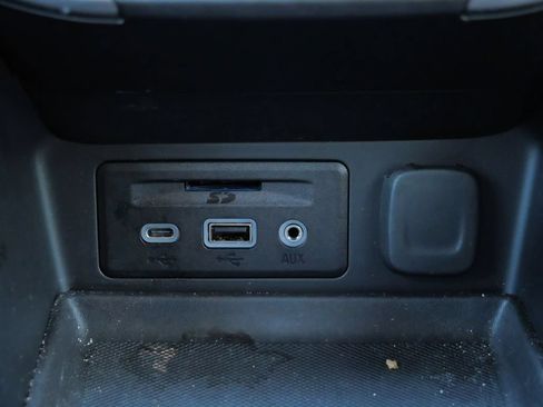 Used 2023 GMC Terrain AT4 w/ LPO, Floor Liner Package AWD/4WD image 28