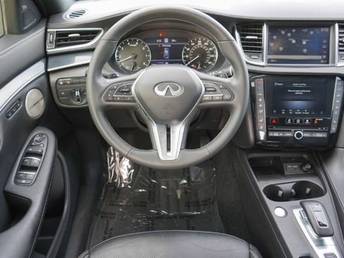 Certified 2025 INFINITI QX50 Sport image 22