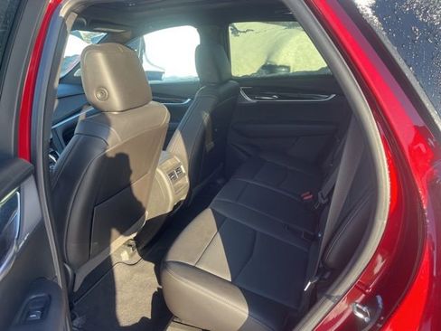 Certified 2023 Cadillac XT5 Premium Luxury w/ Technology Package image 5