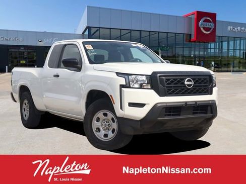Used 2022 Nissan Frontier S RWD image 1