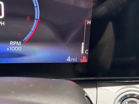 New 2026 Chevrolet Trax LT w/ Driver Confidence Package image 15