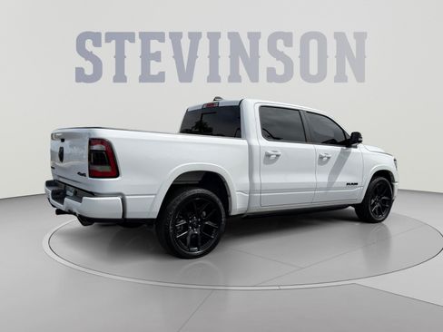 Used 2022 RAM 1500 Laramie AWD/4WD image 5
