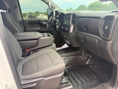 Used 2022 Chevrolet Silverado 2500 W/T w/ WT Convenience Package AWD/4WD image 36