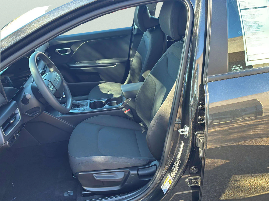 Used 2026 Kia K4 FWD image 38