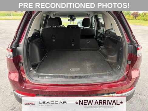 Used 2023 Jeep Grand Cherokee Laredo AWD/4WD image 15