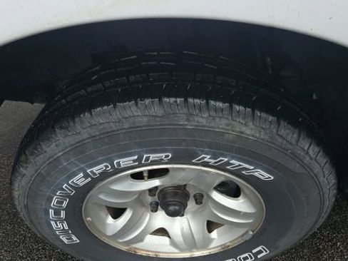 Used 1998 Ford F150 XLT image 12