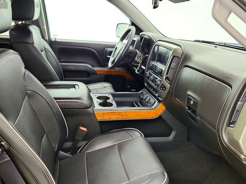 Used 2017 Chevrolet Silverado 1500 High Country image 28