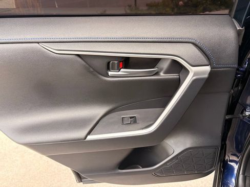 Used 2020 Toyota RAV4 XSE AWD/4WD image 30