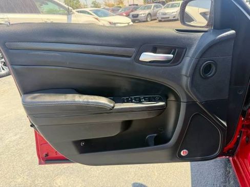 Used 2015 Chrysler 300 S RWD image 11