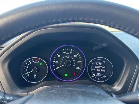 Used 2020 Honda HR-V Sport image 12
