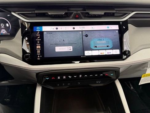 New 2026 Jeep Cherokee Limited image 19