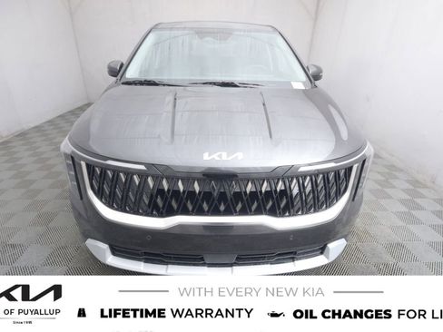 New 2026 Kia Carnival image 2