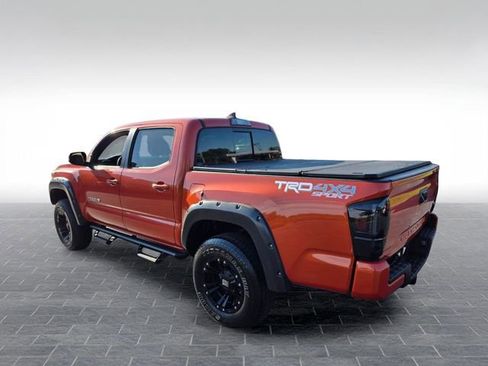 Used 2017 Toyota Tacoma 4x4 Double Cab image 6