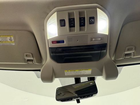 Used 2020 Subaru Ascent Touring w/ Popular Package #2A AWD/4WD image 23