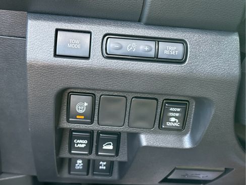 Used 2025 Nissan Frontier PRO-4X w/ Pro Convenience Package AWD/4WD image 20