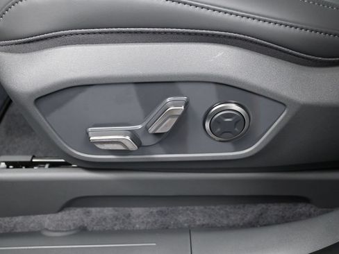 New 2026 Kia EV9 Wind AWD/4WD image 12