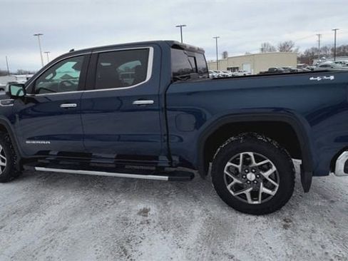Used 2022 GMC Sierra 1500 SLT w/ SLT Premium Plus Package image 40