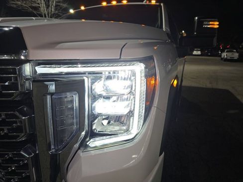 Used 2023 GMC Sierra 2500 Denali image 31