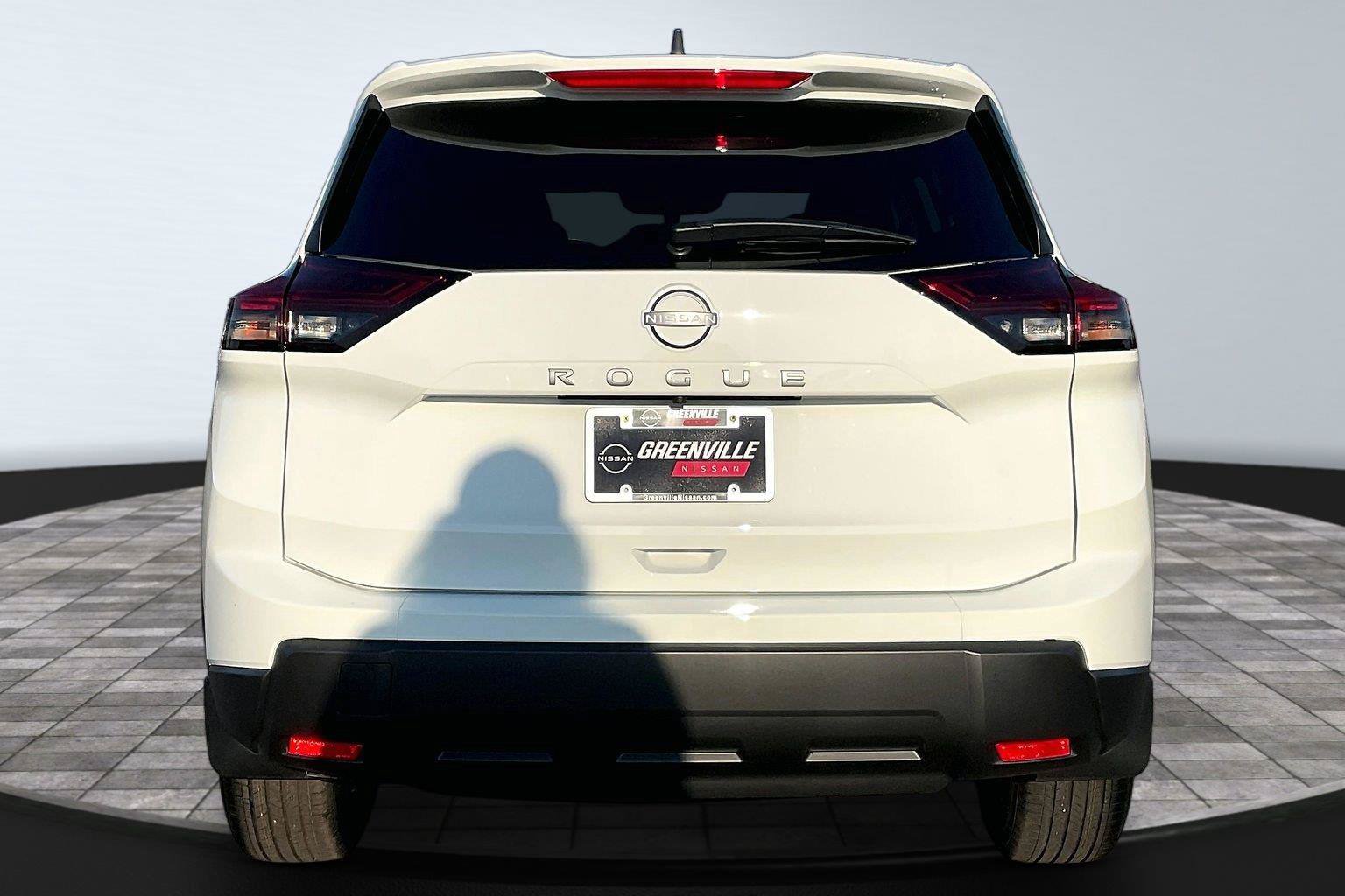 New 2026 Nissan Rogue S FWD image 5
