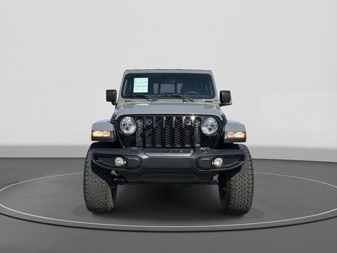 Used 2023 Jeep Gladiator Willys image 2