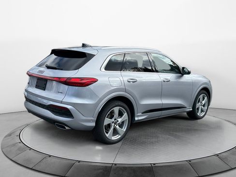 New 2025 Audi Q5 Prestige image 7