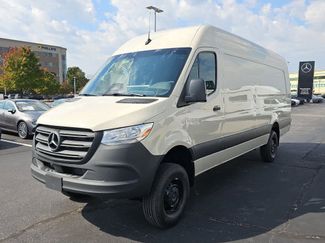 New 2026 Mercedes-Benz Sprinter 2500 video 5