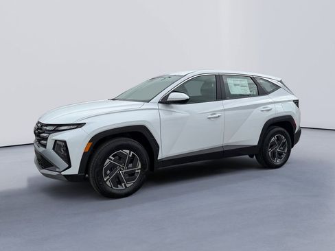 New 2026 Hyundai Tucson Blue SE AWD/4WD image 7