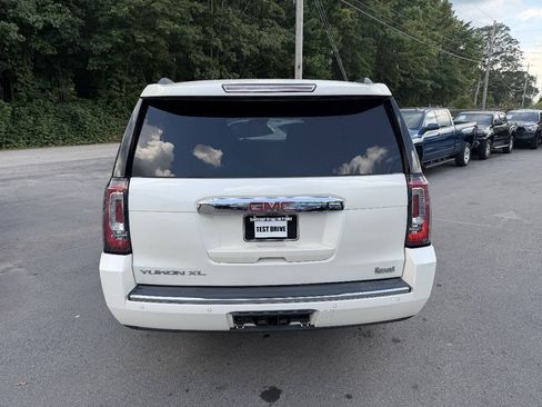 Used 2015 GMC Yukon XL Denali w/ Open Road Package AWD/4WD image 6