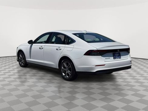 Used 2024 Honda Accord EX image 6
