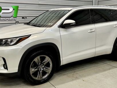 Used 2018 Toyota Highlander Limited Platinum