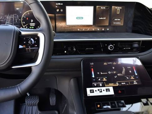 New 2026 INFINITI QX80 Autograph image 12