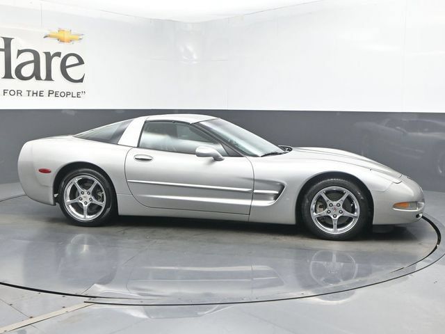 Used 2004 Chevrolet Corvette Coupe RWD image 41