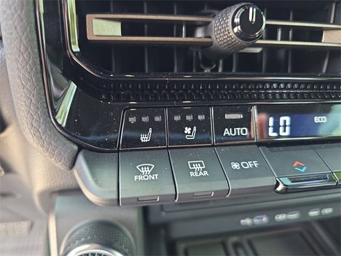 Used 2025 Toyota Land Cruiser Base image 19