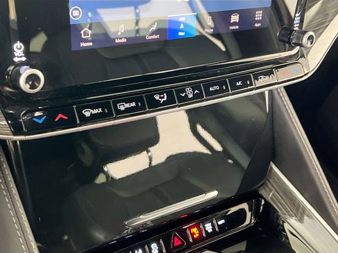 Used 2022 Jeep Wagoneer Series II image 16